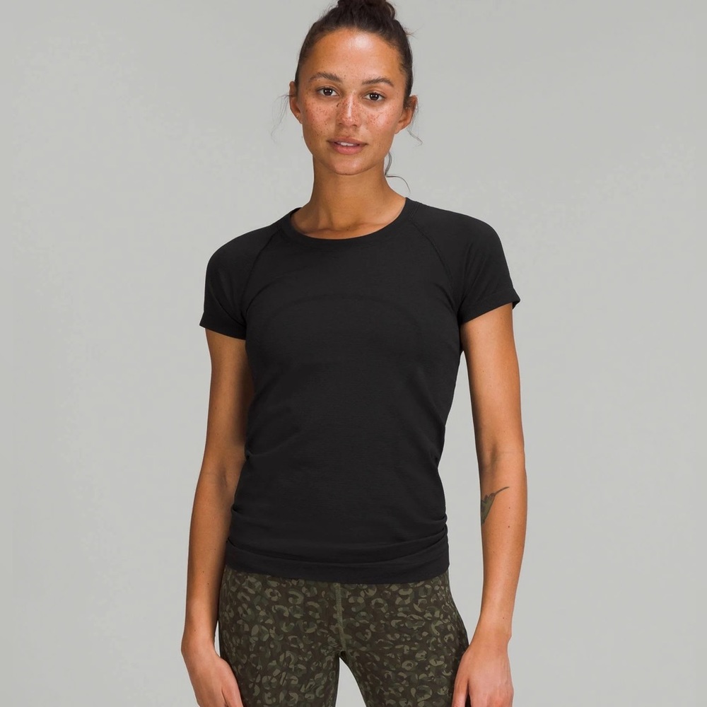 Lululemon Swiftly Tech Short Sleeve Shirt